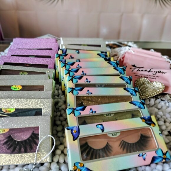 2 Boxes of Lashes $5 bid - Picture 2 of 2